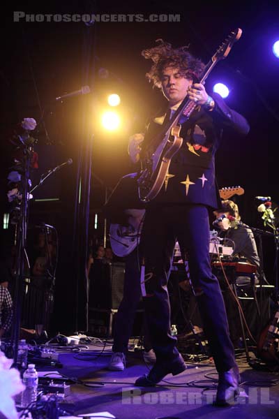 KEVIN MORBY - 2019-06-20 - PARIS - Cabaret Sauvage - 